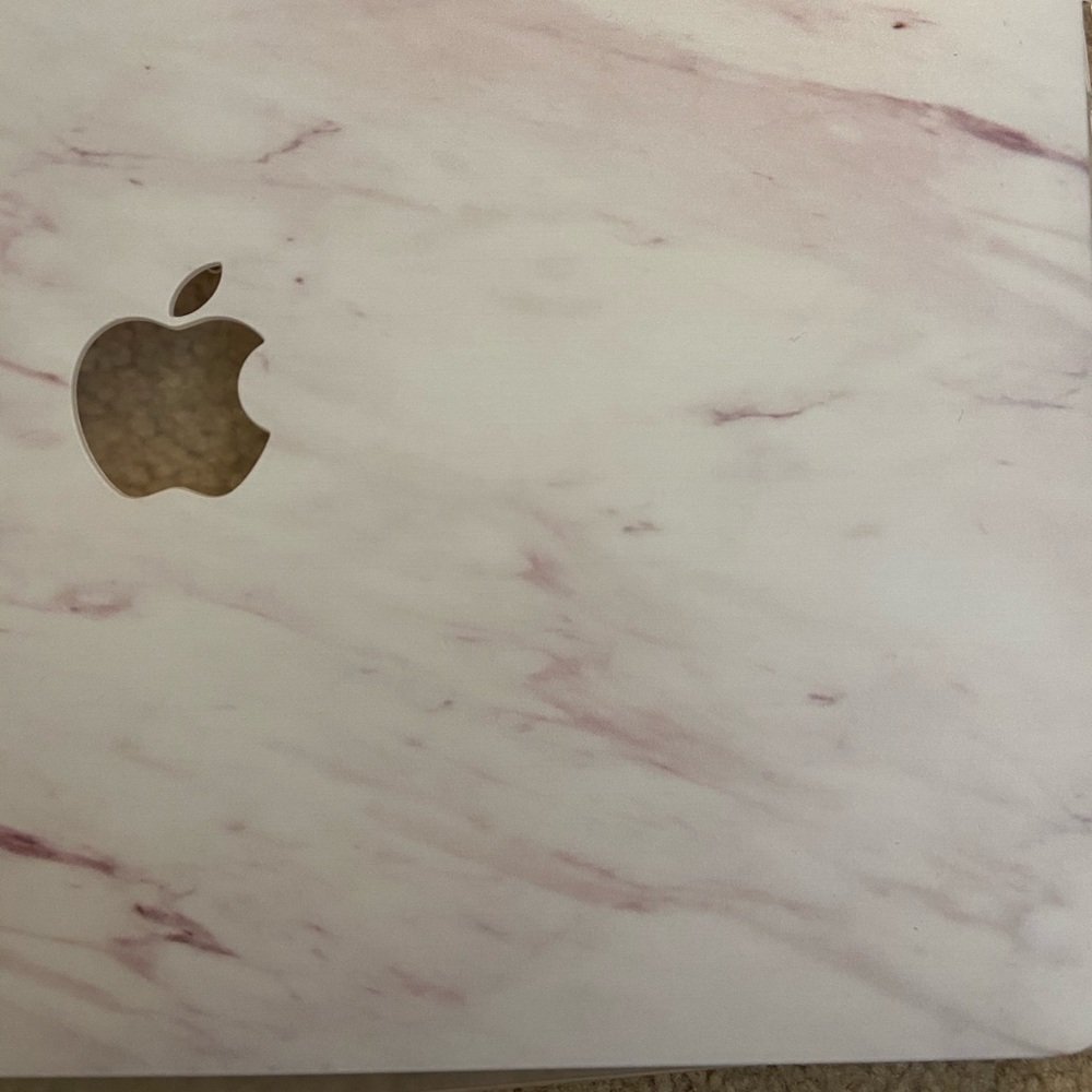 12x8.5 MacBook Air shell case - Picture 2 of 5